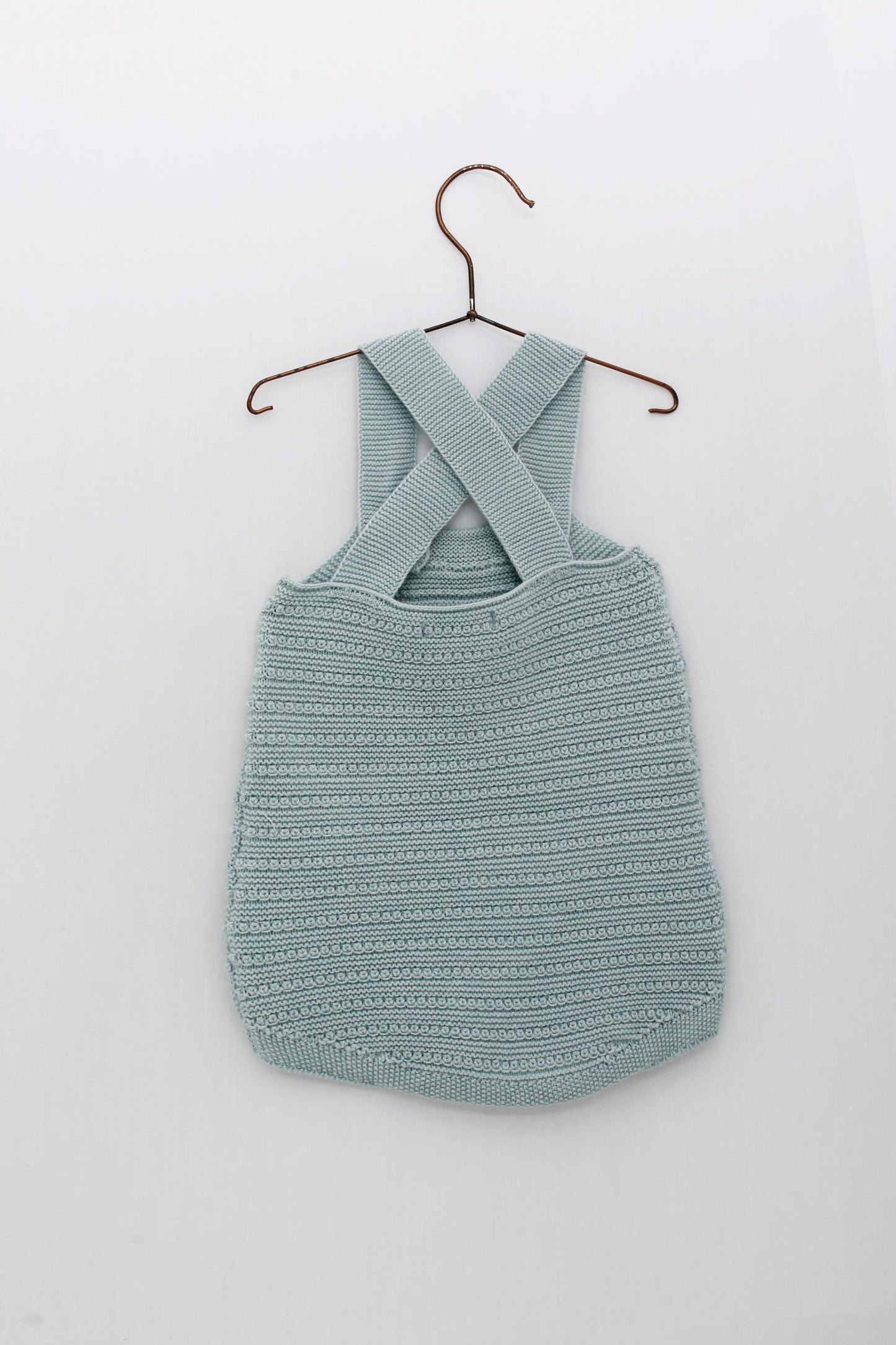 Conjunto Peto Punto Combinado y Camisa