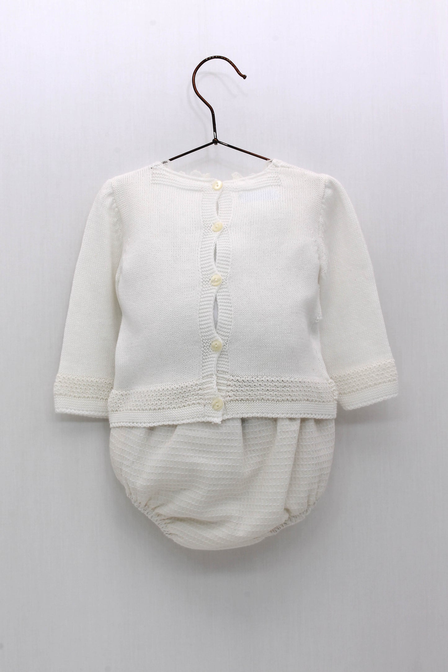 Knitted set with embroidered tulle collar, panties and leggings