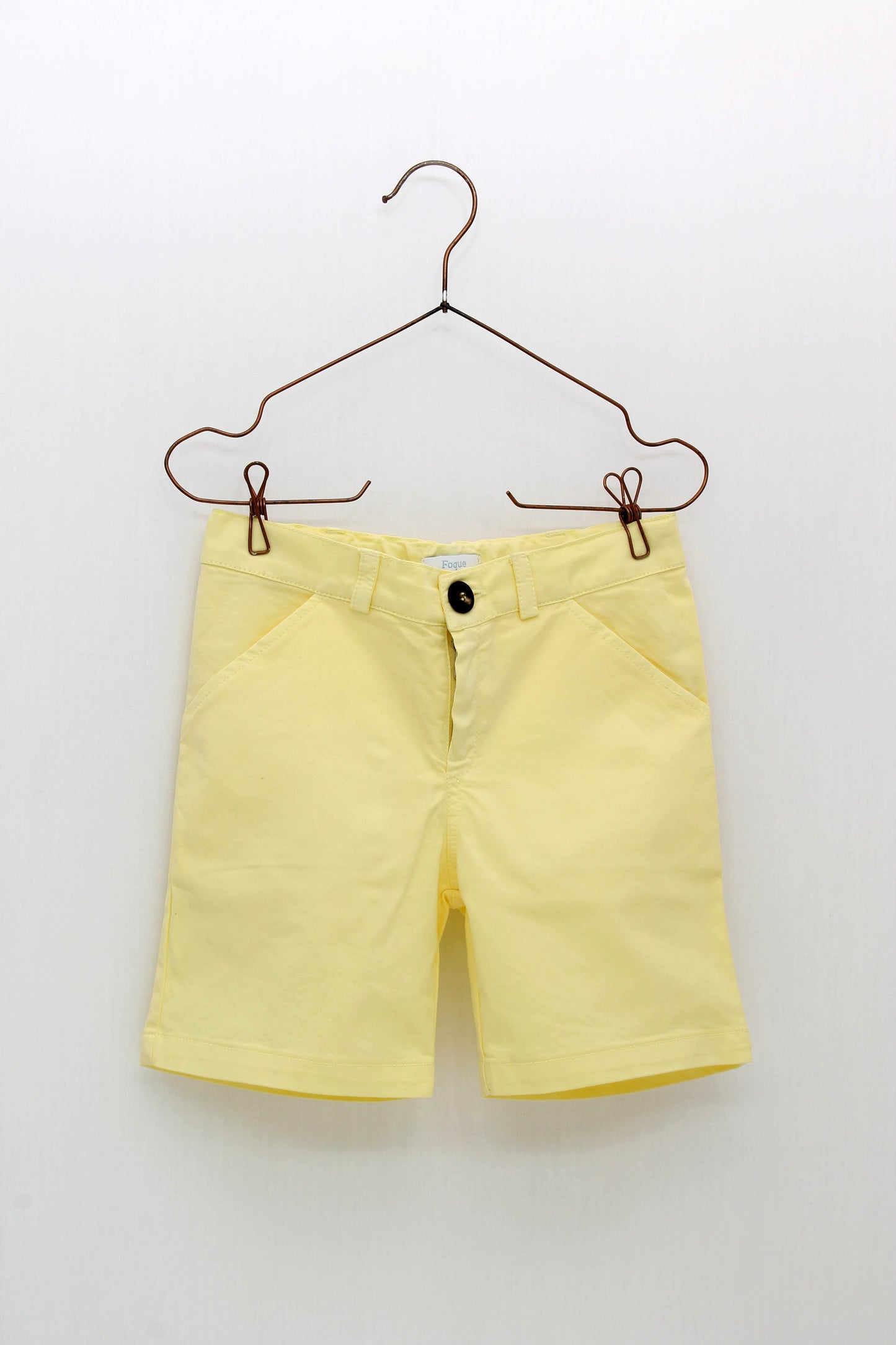 Conjunto camisa cuadro multicolor y pantalón corto