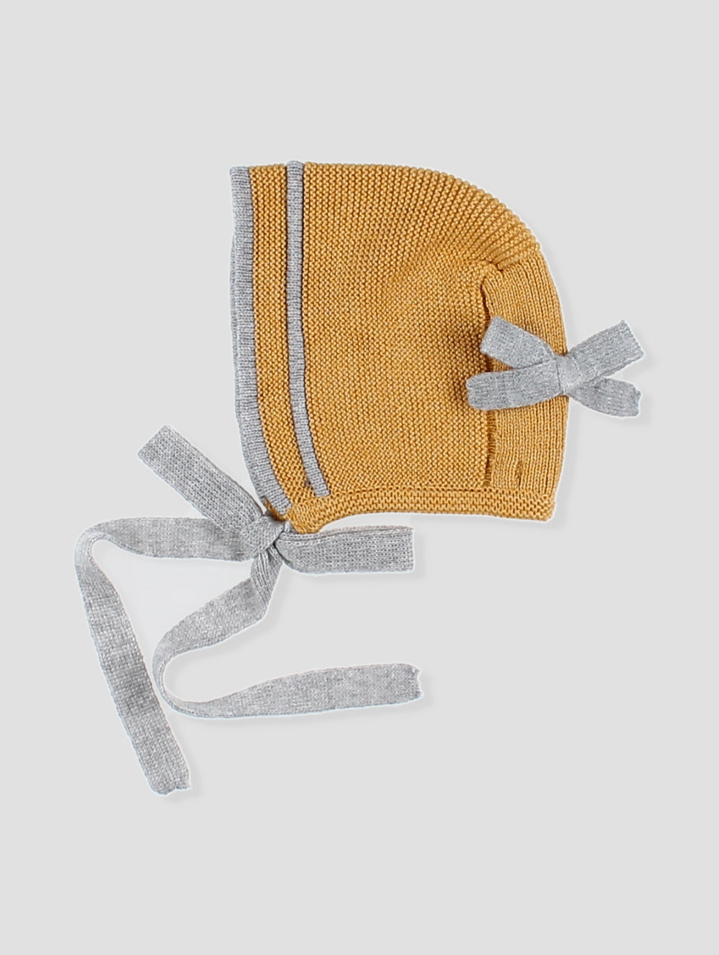 Conjunto Faldón Punto Tela y Capota
