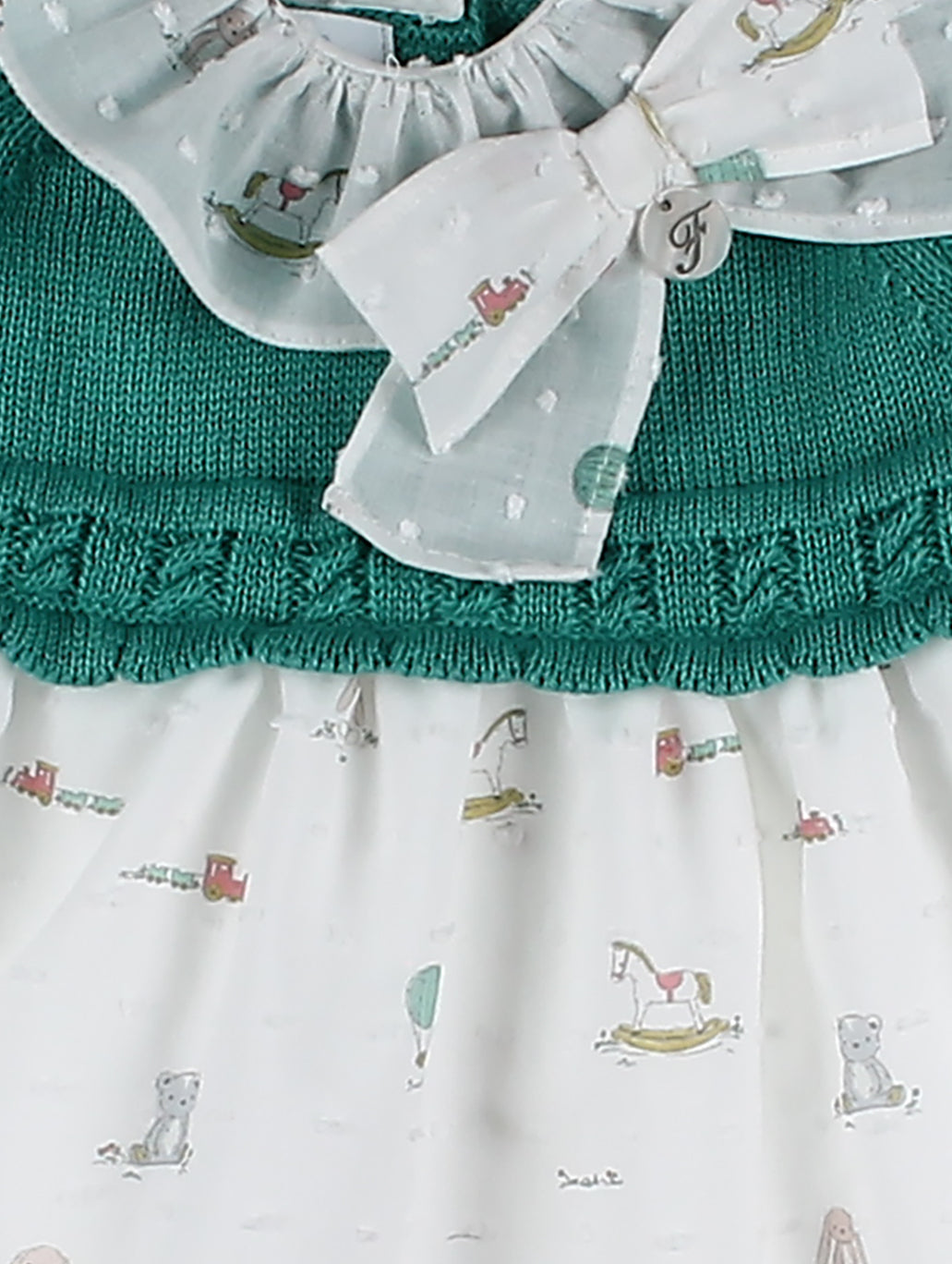 Vestido Faldón Punto Tela Y Capota