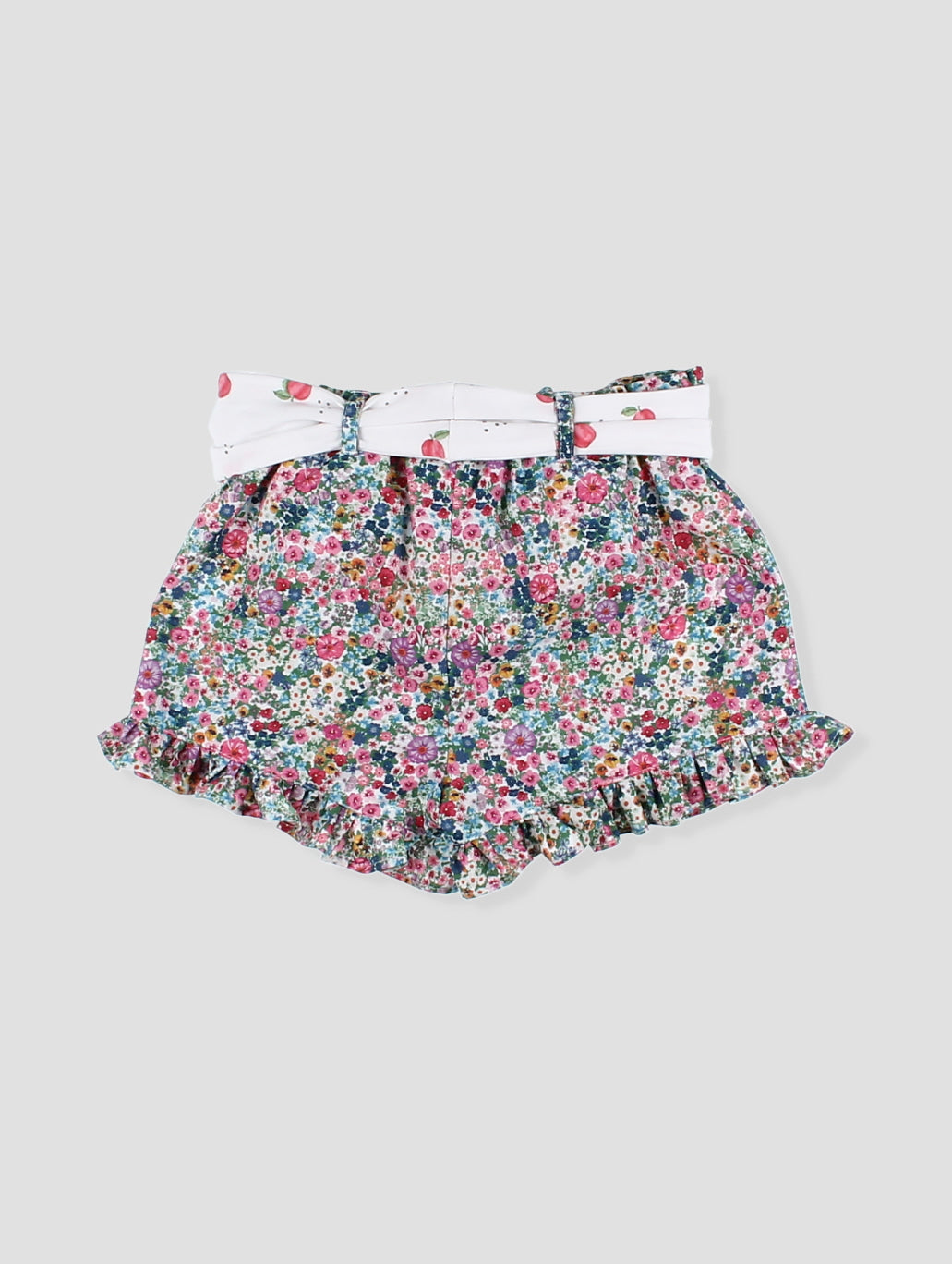 Set Pantalón Corto Flores y Camiseta