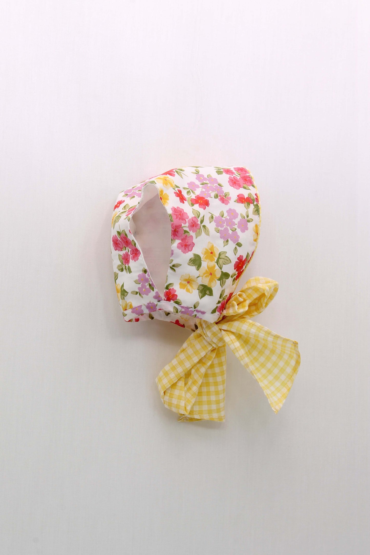 Conjunto Vestido Estampado Flores Volantes Lazo Vichy Y Capota