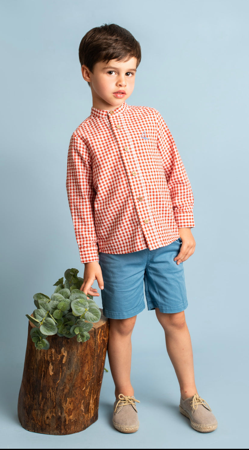 Set of long-sleeved shirt with a Mao collar and classic-cut canvas trousers
