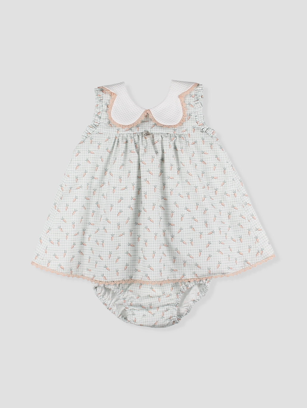 Jesusito bebé niña estampado con cuello bordado