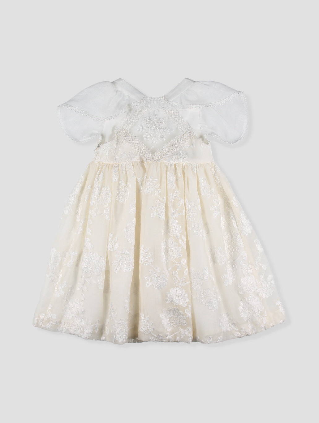 Vestido ceremonia bordado con mangas tul