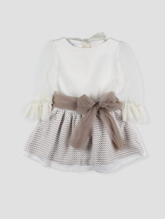 Conjunto niña blusa y falda con tul