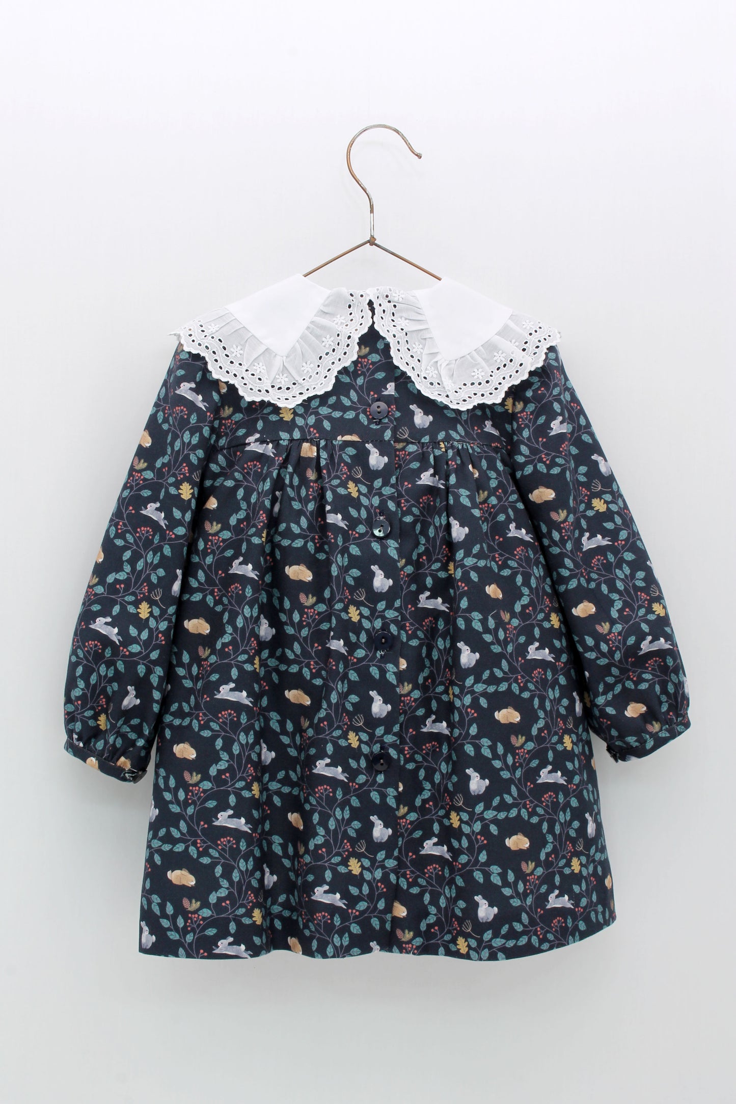 Print Dress with Ruffled Neck and Lace Trim